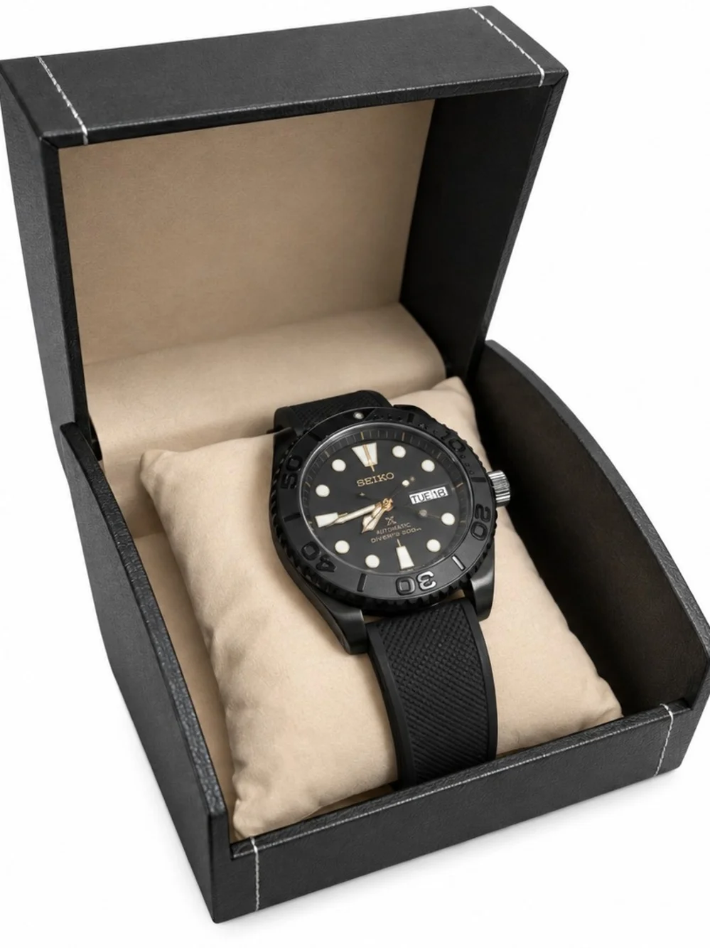 Custom Seiko Mod Automatic Diver • Black & Gold • NH36 • Built by Jonathan JP